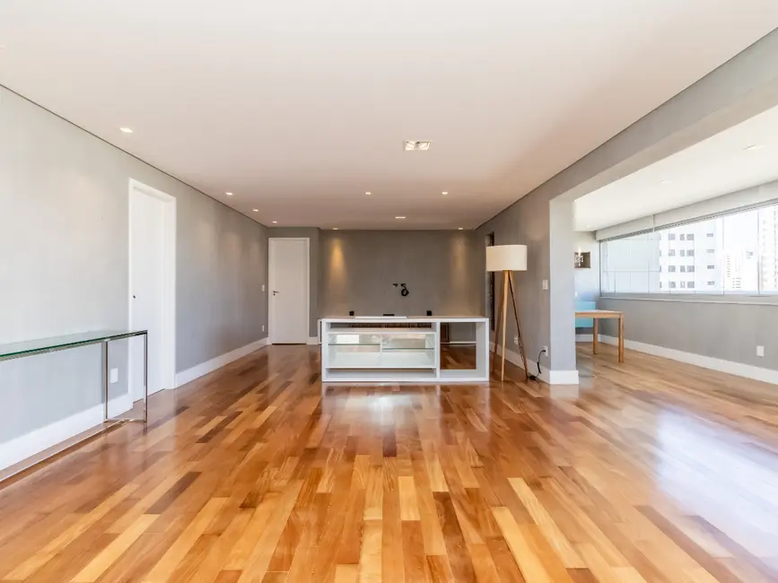 Foto 2 de Apartamento com 3 quartos à venda, 172m2 em Jardim Londrina, São Paulo - SP
