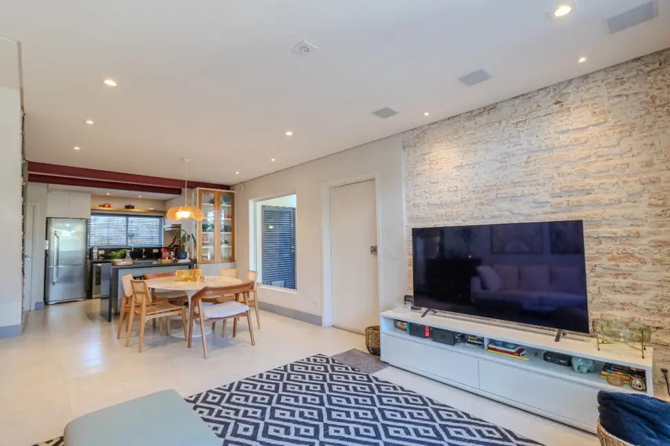 Casa com 3 quartos à venda, 116m2 em Jardim Novo Mundo, São Paulo - SP - imagem 3 Foto 3 de Casa com 3 quartos à venda, 116m2 em Jardim Novo Mundo, São Paulo - SP