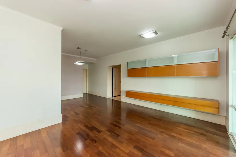 Foto 2 de Apartamento com 3 quartos à venda, 159m2 em Aclimação, São Paulo - SP