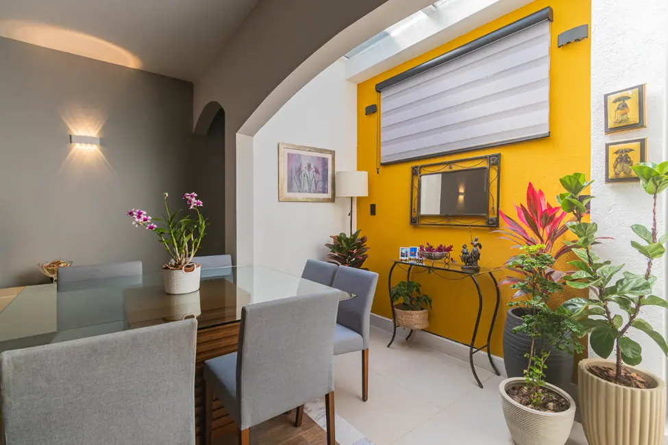 Foto 2 de Casa com 3 quartos à venda, 150m2 em Chácara Santo Antônio (Zona Sul), São Paulo - SP