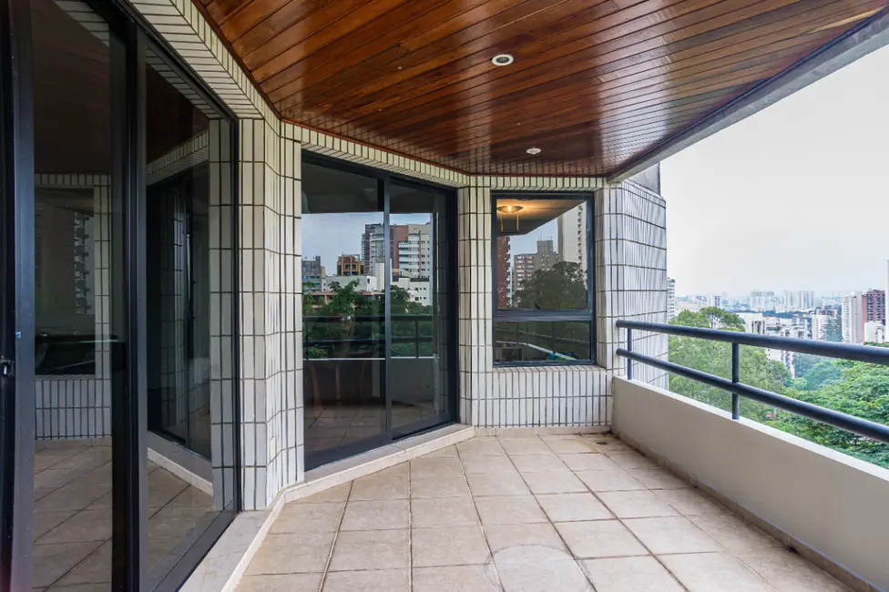 Cobertura com 4 quartos à venda, 429m2 em Vila Suzana, São Paulo - SP - imagem 8 Foto 8 de Cobertura com 4 quartos à venda, 429m2 em Vila Suzana, São Paulo - SP