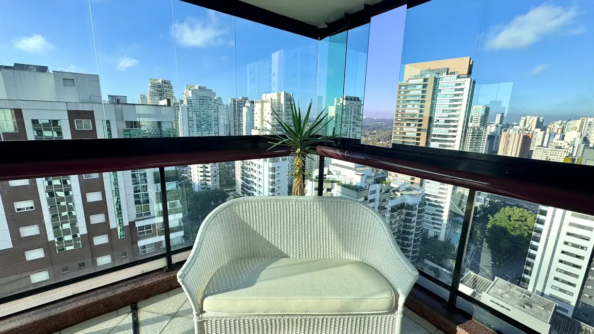 Apartamento com 4 quartos à venda, 242m2 em Campo Belo, São Paulo - SP - imagem 1 Foto 1 de Apartamento com 4 quartos à venda, 242m2 em Campo Belo, São Paulo - SP