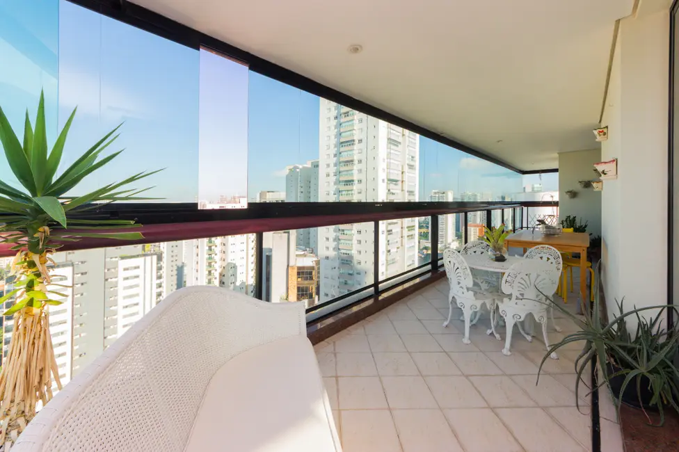 Apartamento com 4 quartos à venda, 242m2 em Campo Belo, São Paulo - SP - imagem 5 Foto 5 de Apartamento com 4 quartos à venda, 242m2 em Campo Belo, São Paulo - SP
