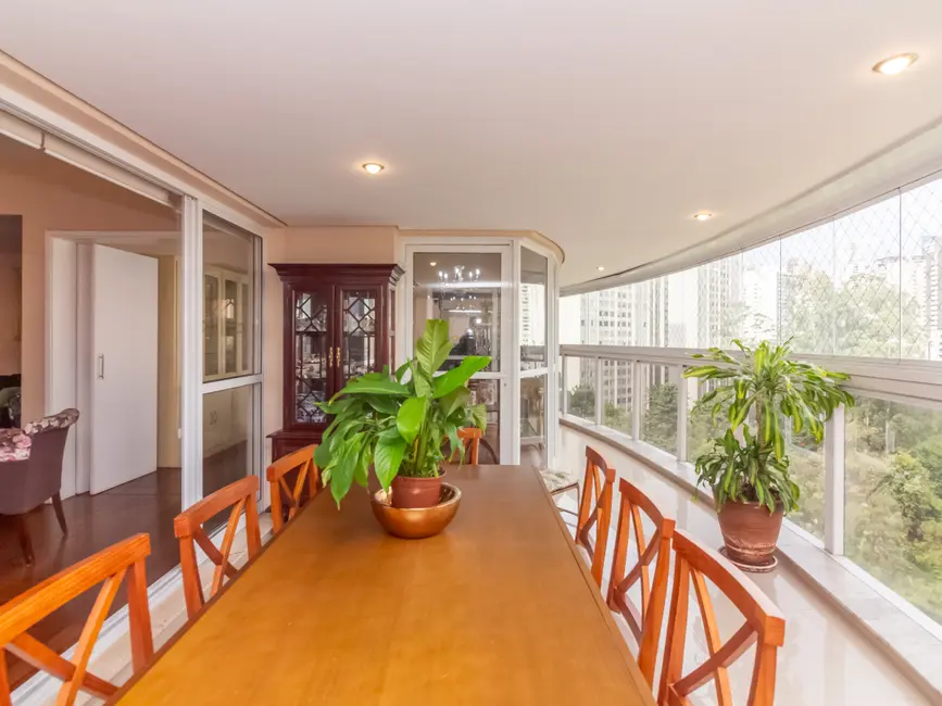 Foto 5 de Apartamento com 4 quartos à venda em Vila Suzana, São Paulo - SP
