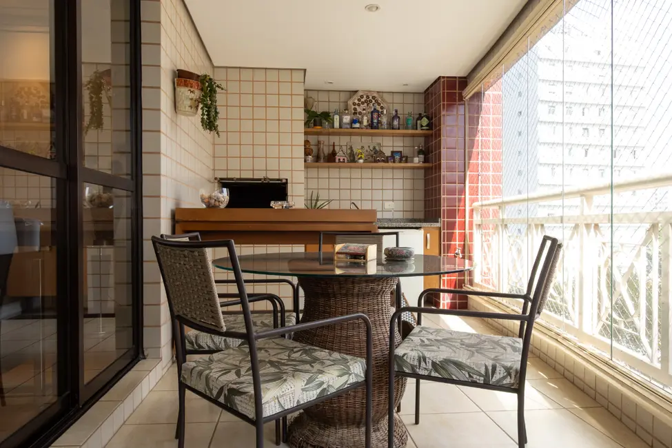 Foto 3 de Apartamento com 3 quartos à venda em Cambuci, São Paulo - SP
