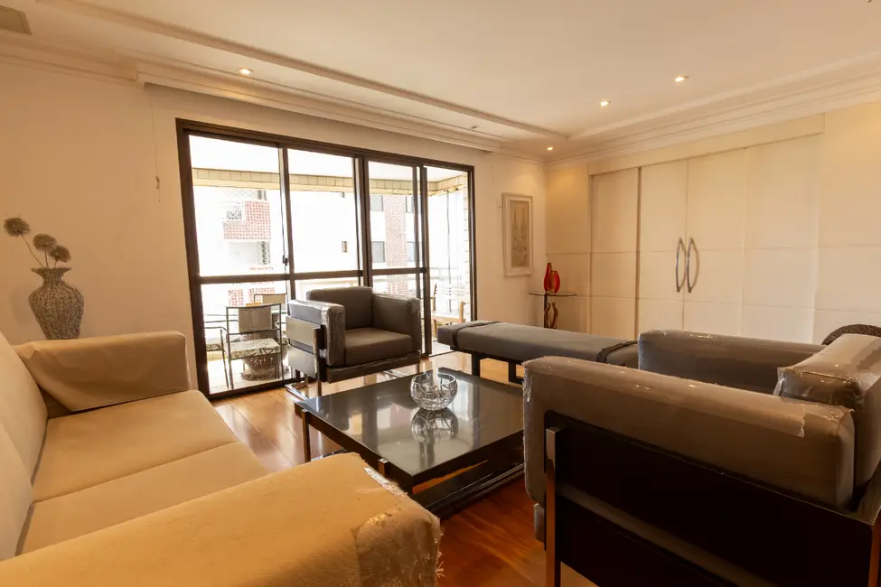 Foto 2 de Apartamento com 3 quartos à venda em Cambuci, São Paulo - SP