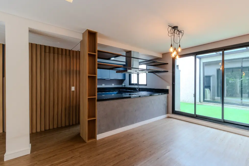 Foto 5 de Casa com 3 quartos à venda, 150m2 em Vila Cordeiro, São Paulo - SP