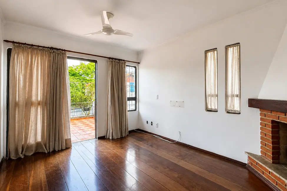 Casa com 3 quartos à venda, 137m2 em Vila Madalena, São Paulo - SP - imagem 1 Foto 1 de Casa com 3 quartos à venda, 137m2 em Vila Madalena, São Paulo - SP