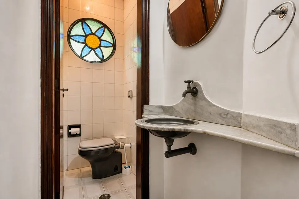 Casa com 3 quartos à venda, 137m2 em Vila Madalena, São Paulo - SP - imagem 9 Foto 9 de Casa com 3 quartos à venda, 137m2 em Vila Madalena, São Paulo - SP