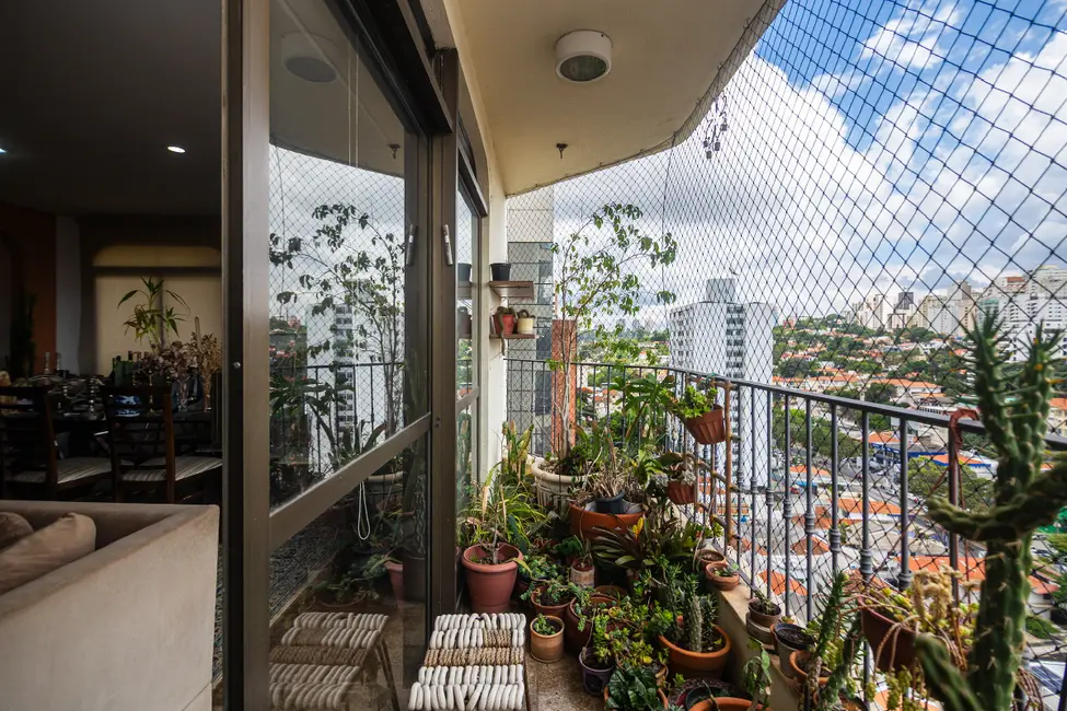Apartamento com 3 quartos à venda, 182m2 em Higienópolis, São Paulo - SP - imagem 4 Foto 4 de Apartamento com 3 quartos à venda, 182m2 em Higienópolis, São Paulo - SP