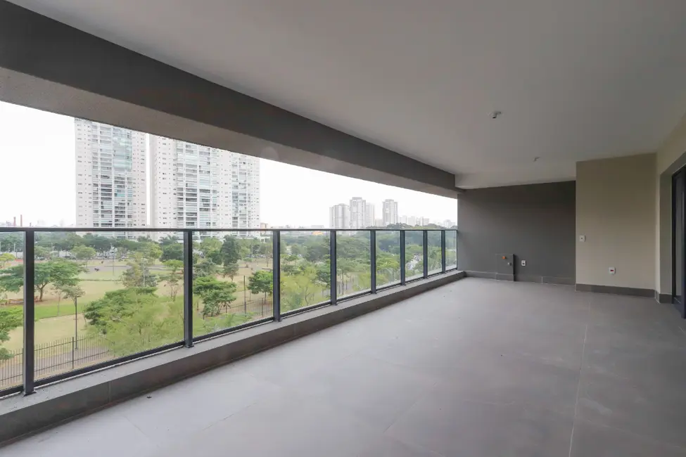 Apartamento com 3 quartos à venda, 3300m2 em São Paulo - SP - imagem 1 Foto 1 de Apartamento com 3 quartos à venda, 3300m2 em São Paulo - SP