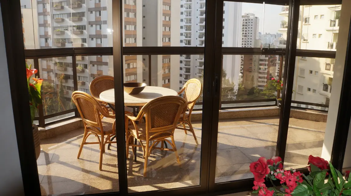 Foto 9 de Apartamento com 3 quartos à venda, 277m2 em Campo Belo, São Paulo - SP