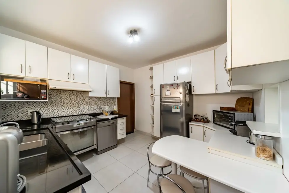 Foto 8 de Casa com 3 quartos à venda, 371m2 em Jardim Marajoara, São Paulo - SP