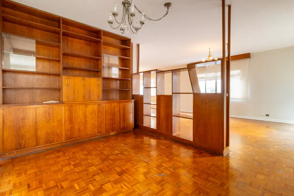 Foto 3 de Apartamento com 3 quartos à venda, 216m2 em Cerqueira César, São Paulo - SP