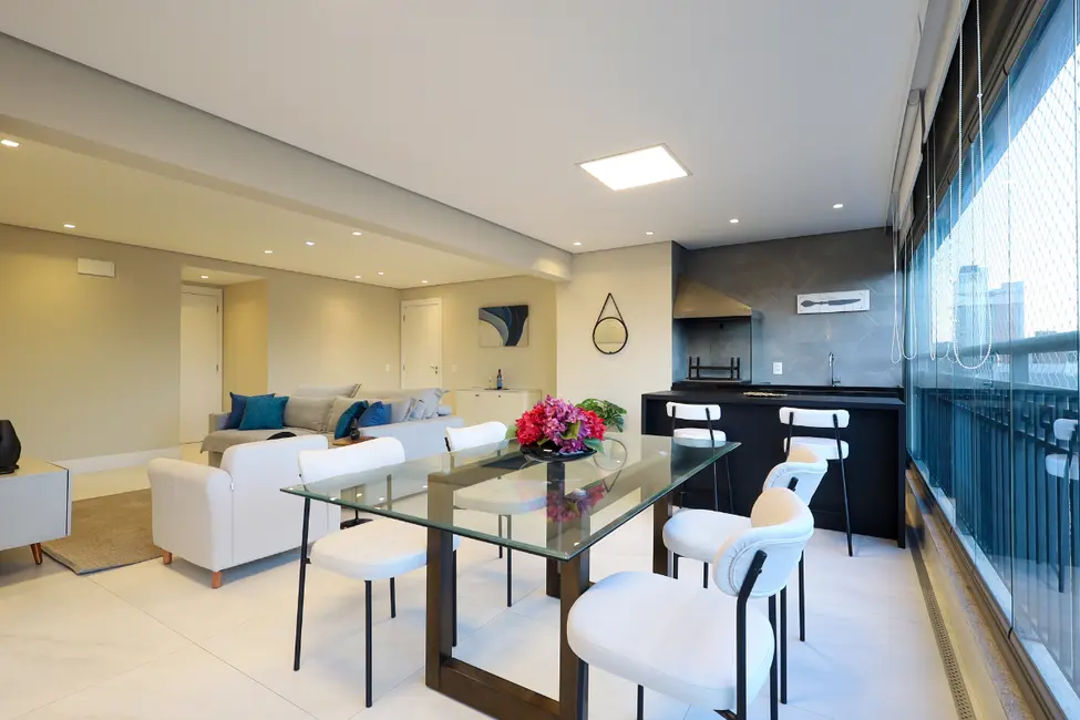 Foto 2 de Apartamento com 3 quartos à venda, 137m2 em São Paulo - SP
