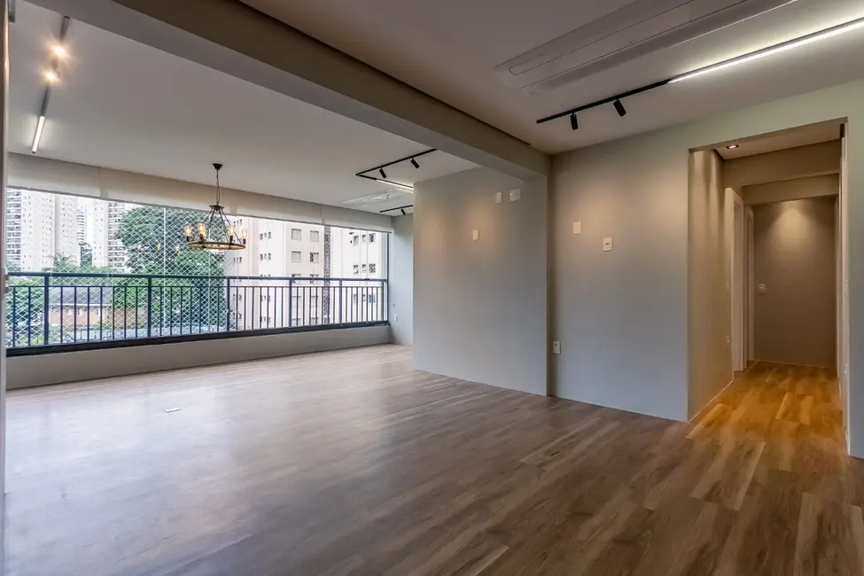 Foto 1 de Apartamento com 3 quartos à venda, 123m2 em Vila Sofia, São Paulo - SP