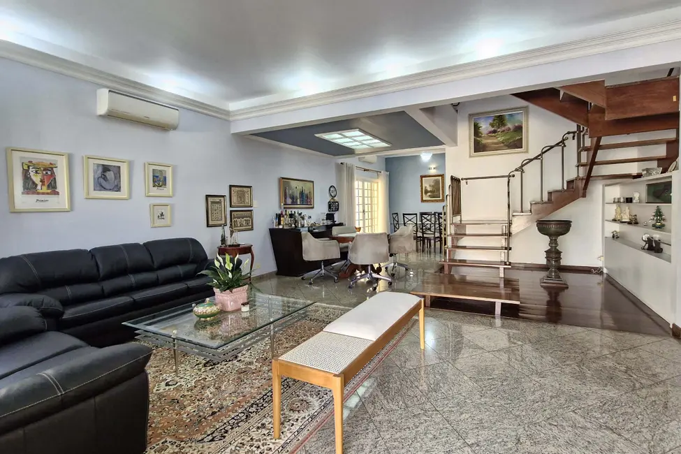 Sobrado com 4 quartos à venda, 415m2 em Tucuruvi, São Paulo - SP - imagem 9 Foto 9 de Sobrado com 4 quartos à venda, 415m2 em Tucuruvi, São Paulo - SP