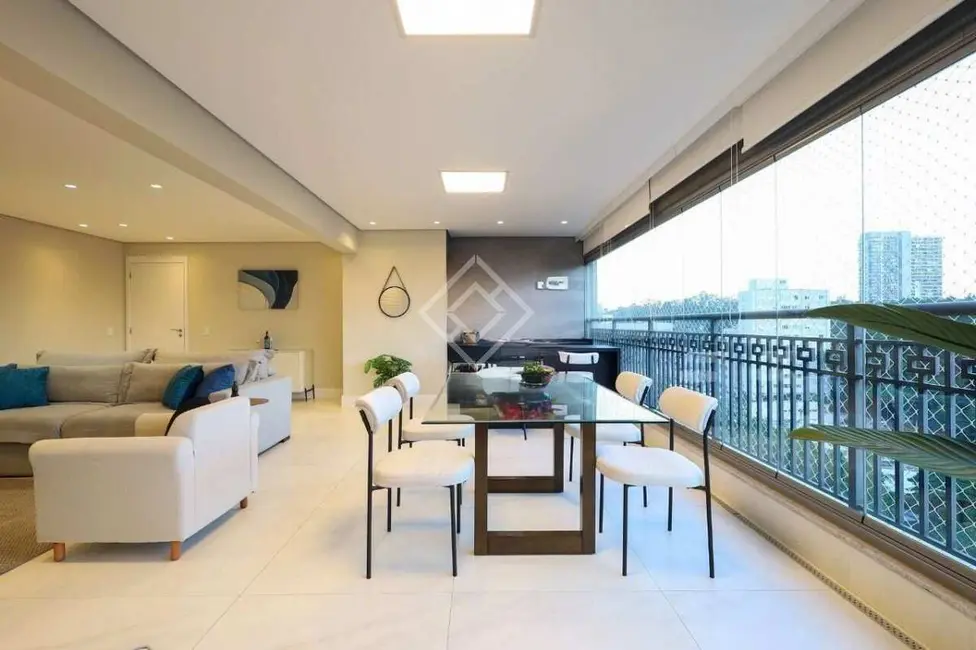 Foto 2 de Apartamento com 3 quartos à venda, 137m2 em Santo Amaro, São Paulo - SP