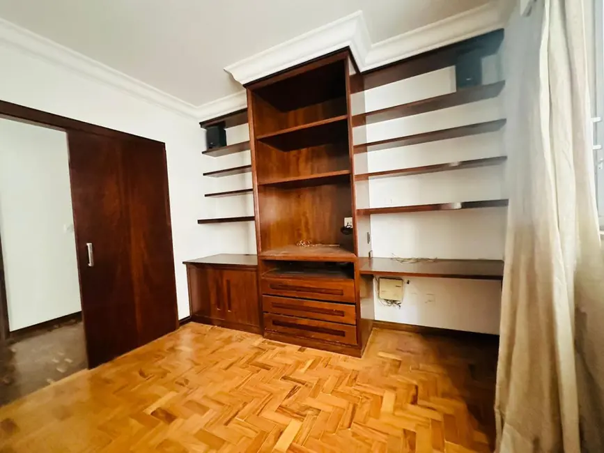 Apartamento com 3 quartos à venda, 310m2 em Jardim América, São Paulo - SP - imagem 9 Foto 9 de Apartamento com 3 quartos à venda, 310m2 em Jardim América, São Paulo - SP