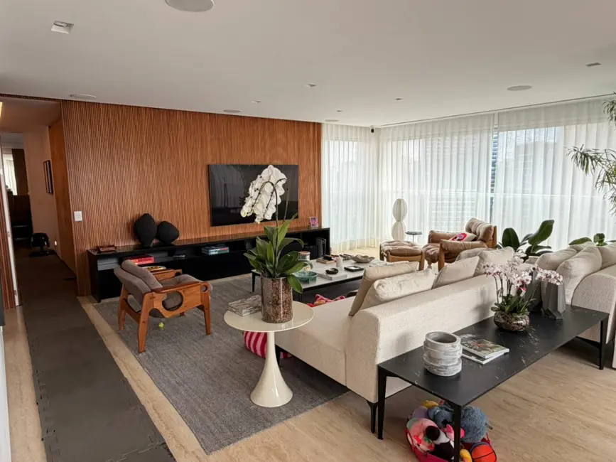 Foto 1 de Apartamento com 2 quartos à venda, 152m2 em Vila Olímpia, São Paulo - SP