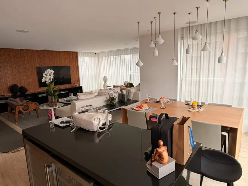 Foto 3 de Apartamento com 2 quartos à venda, 152m2 em Vila Olímpia, São Paulo - SP