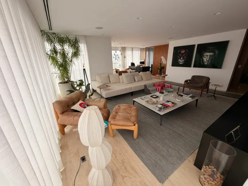 Foto 2 de Apartamento com 2 quartos à venda, 152m2 em Vila Olímpia, São Paulo - SP