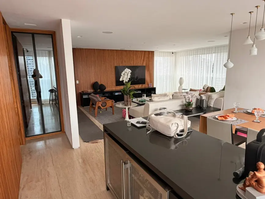 Foto 7 de Apartamento com 2 quartos à venda, 152m2 em Vila Olímpia, São Paulo - SP
