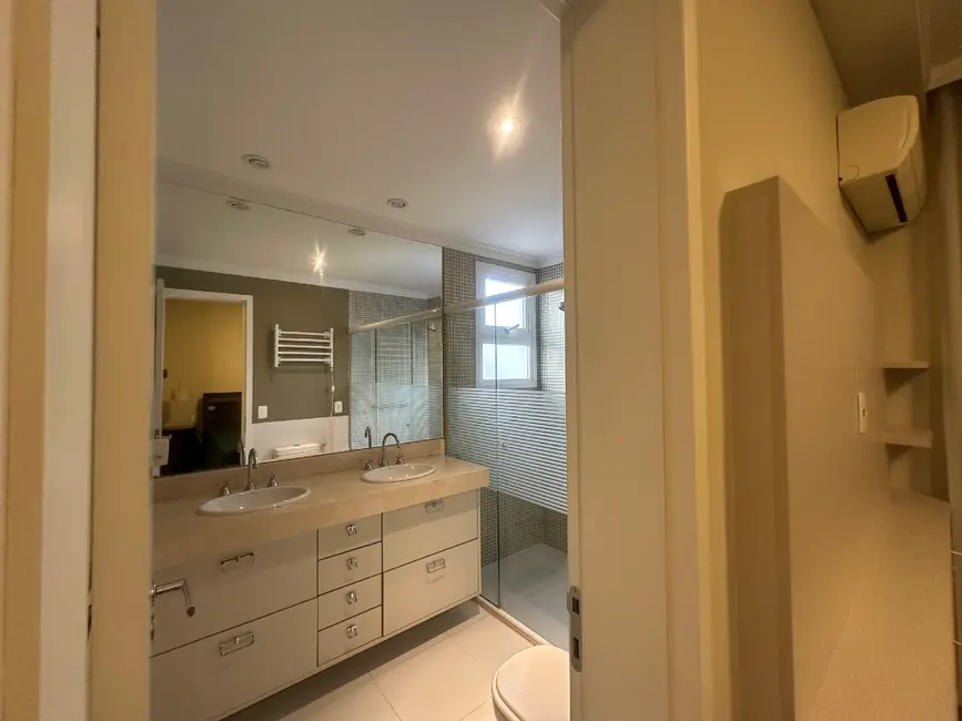 Foto 3 de Apartamento com 4 quartos para alugar, 171m2 em Paraíso, São Paulo - SP