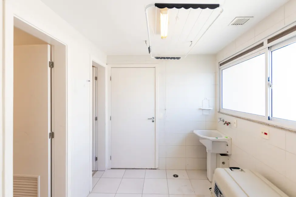 Apartamento com 4 quartos à venda, 171m2 em Vila Andrade, São Paulo - SP - imagem 5 Foto 5 de Apartamento com 4 quartos à venda, 171m2 em Vila Andrade, São Paulo - SP