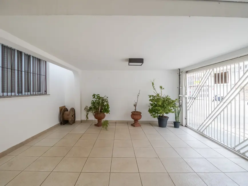 Sobrado com 3 quartos à venda, 230m2 em Chácara Santo Antônio (Zona Sul), São Paulo - SP - imagem 4 Foto 4 de Sobrado com 3 quartos à venda, 230m2 em Chácara Santo Antônio (Zona Sul), São Paulo - SP