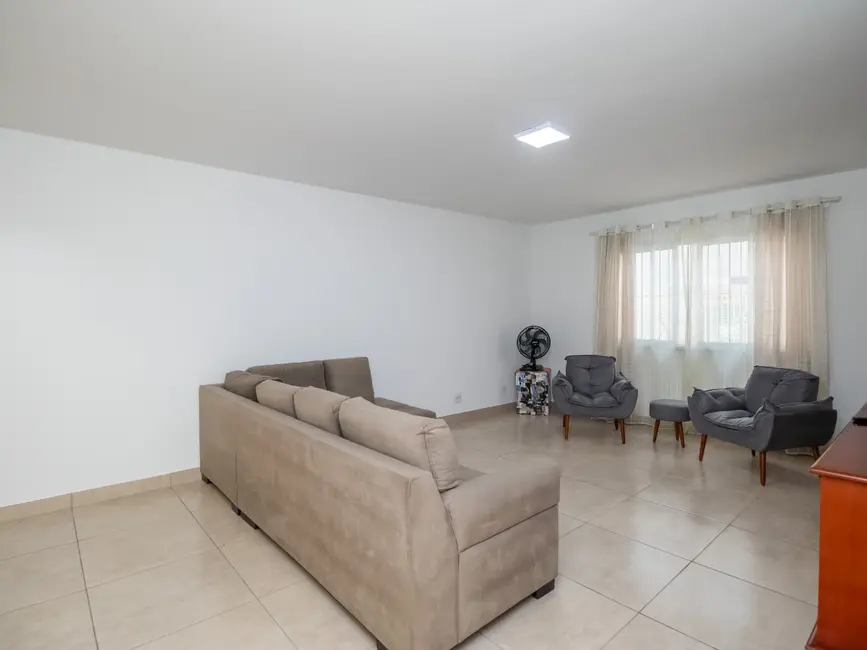 Sobrado com 3 quartos à venda, 230m2 em Chácara Santo Antônio (Zona Sul), São Paulo - SP - imagem 5 Foto 5 de Sobrado com 3 quartos à venda, 230m2 em Chácara Santo Antônio (Zona Sul), São Paulo - SP