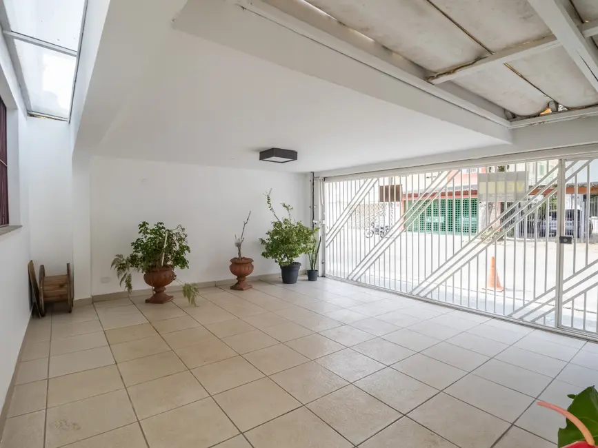 Sobrado com 3 quartos à venda, 230m2 em Chácara Santo Antônio (Zona Sul), São Paulo - SP - imagem 2 Foto 2 de Sobrado com 3 quartos à venda, 230m2 em Chácara Santo Antônio (Zona Sul), São Paulo - SP