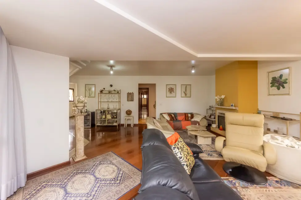 Apartamento com 4 quartos à venda, 186m2 em Vila Mariana, São Paulo - SP - imagem 4 Foto 4 de Apartamento com 4 quartos à venda, 186m2 em Vila Mariana, São Paulo - SP