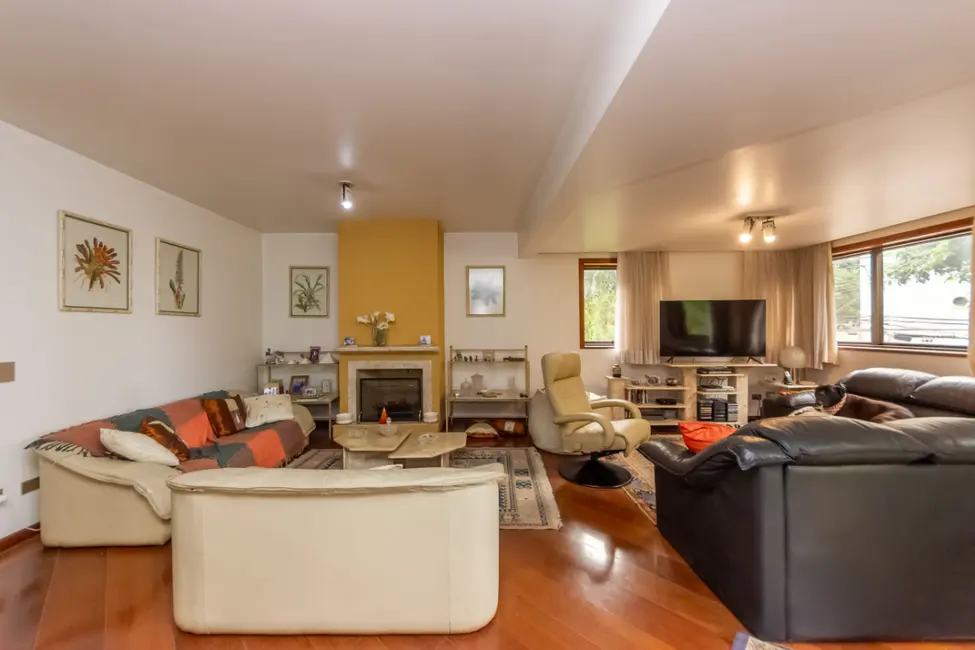 Apartamento com 4 quartos à venda, 186m2 em Vila Mariana, São Paulo - SP - imagem 3 Foto 3 de Apartamento com 4 quartos à venda, 186m2 em Vila Mariana, São Paulo - SP