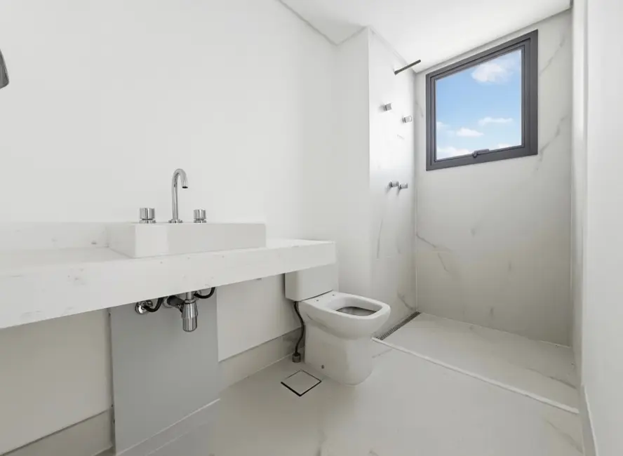 Apartamento com 3 quartos à venda, 161m2 em Moema, São Paulo - SP - imagem 4 Foto 4 de Apartamento com 3 quartos à venda, 161m2 em Moema, São Paulo - SP