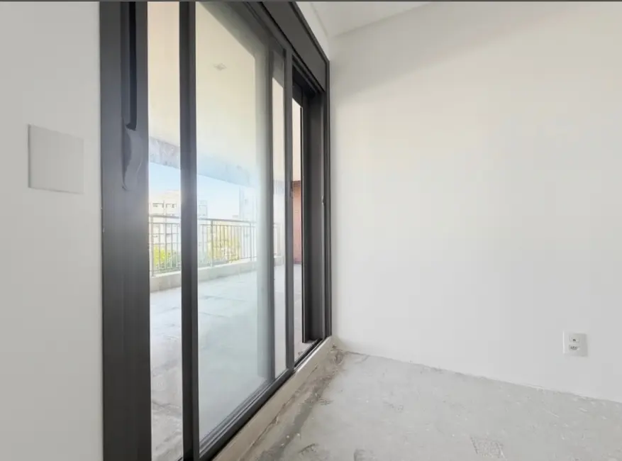 Apartamento com 3 quartos à venda, 161m2 em Moema, São Paulo - SP - imagem 7 Foto 7 de Apartamento com 3 quartos à venda, 161m2 em Moema, São Paulo - SP