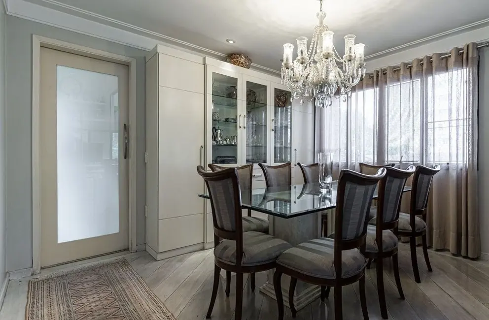 Foto 9 de Apartamento com 4 quartos à venda, 200m2 em Moema, São Paulo - SP