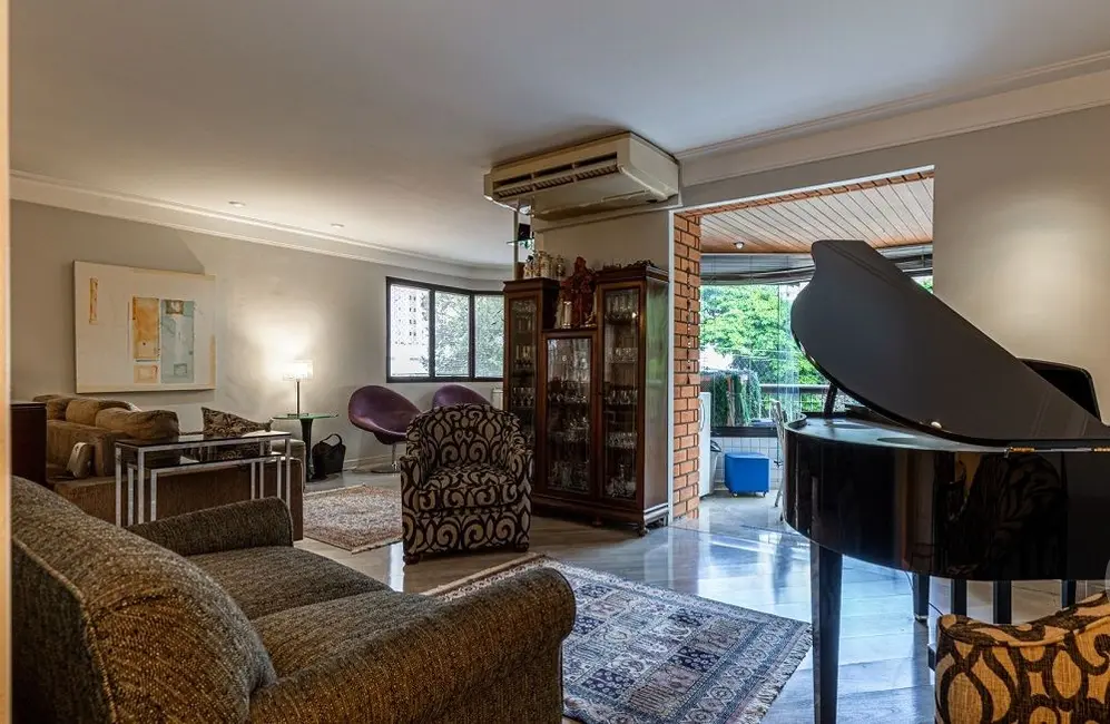 Foto 1 de Apartamento com 4 quartos à venda, 200m2 em Moema, São Paulo - SP