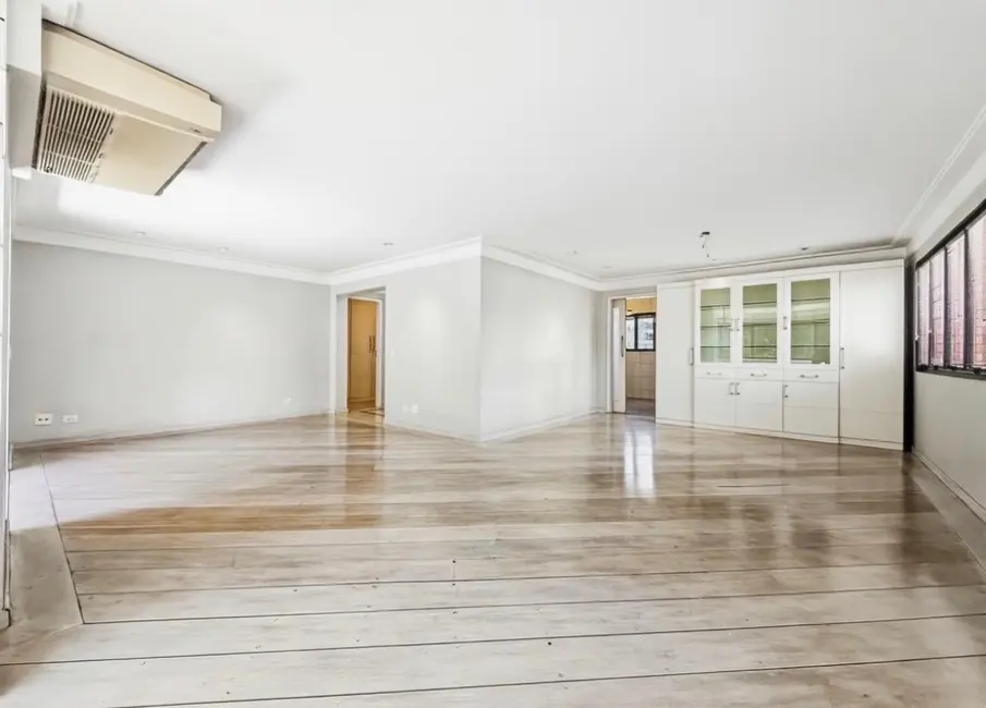 Foto 6 de Apartamento com 4 quartos à venda em Moema, São Paulo - SP