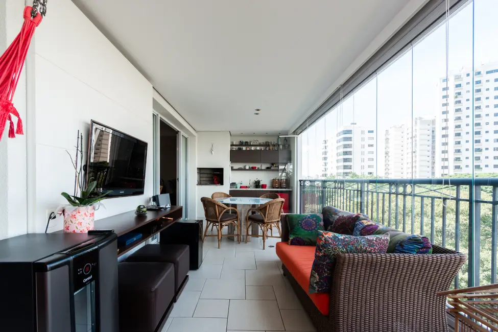 Foto 8 de Apartamento com 4 quartos à venda, 216m2 em Campo Belo, São Paulo - SP