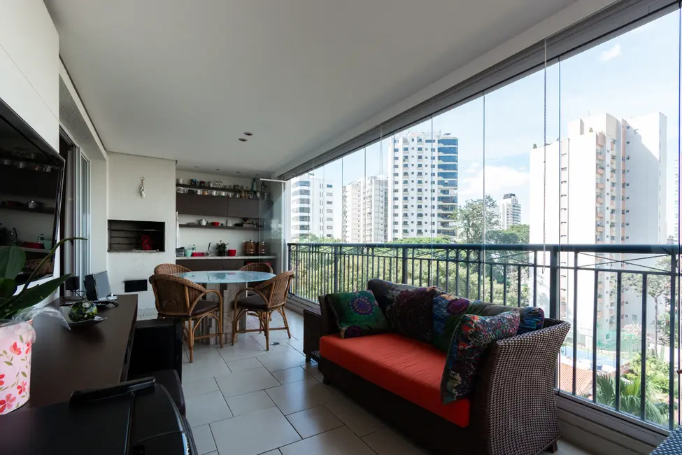 Foto 9 de Apartamento com 4 quartos à venda, 216m2 em Campo Belo, São Paulo - SP
