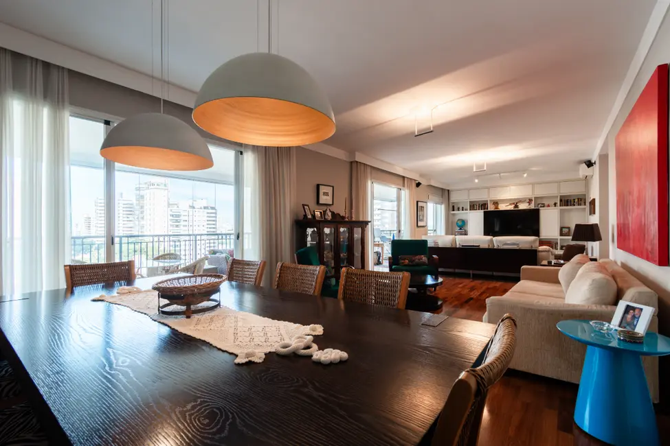 Foto 7 de Apartamento com 4 quartos à venda, 216m2 em Campo Belo, São Paulo - SP