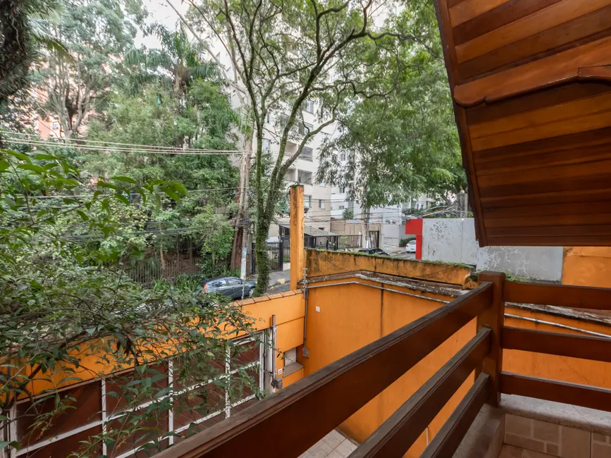 Foto 2 de Sobrado com 4 quartos à venda, 246m2 em Vila Parque Jabaquara, São Paulo - SP