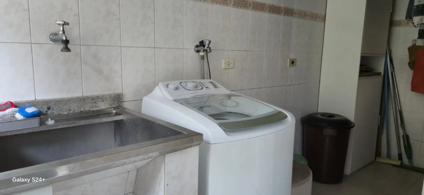 Foto 4 de Casa com 4 quartos à venda, 233m2 em Jardim Virginia Bianca, São Paulo - SP