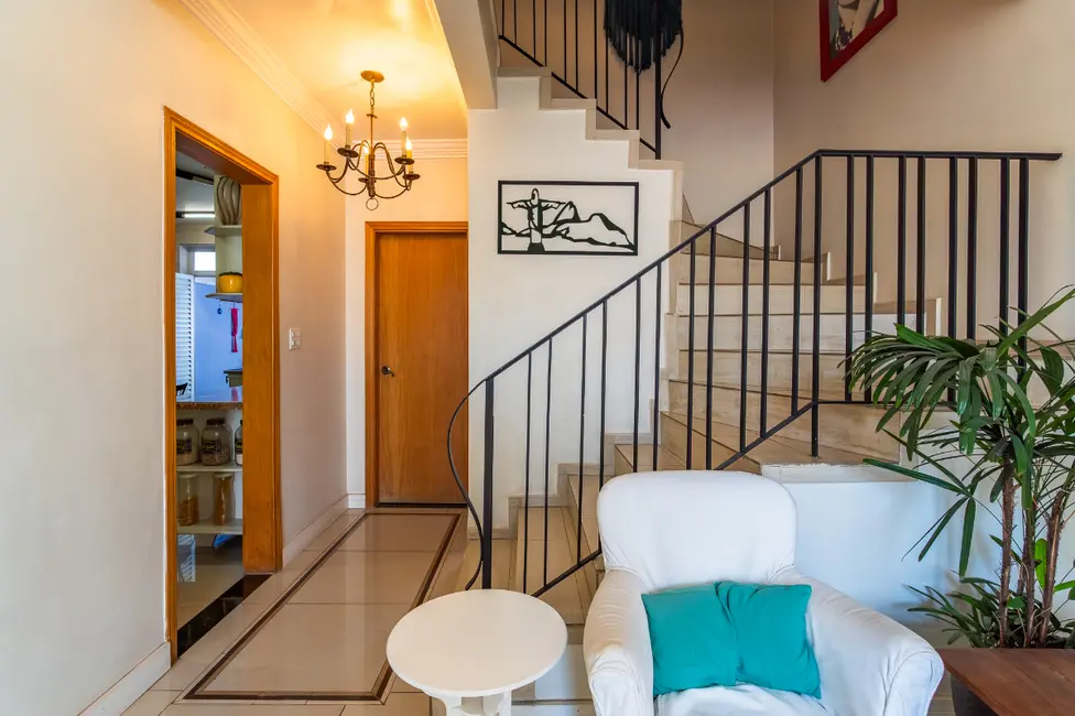 Casa com 3 quartos à venda, 168m2 em Vila Cordeiro, São Paulo - SP - imagem 7 Foto 7 de Casa com 3 quartos à venda, 168m2 em Vila Cordeiro, São Paulo - SP