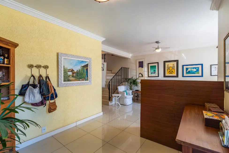 Casa com 3 quartos à venda, 168m2 em Vila Cordeiro, São Paulo - SP - imagem 3 Foto 3 de Casa com 3 quartos à venda, 168m2 em Vila Cordeiro, São Paulo - SP