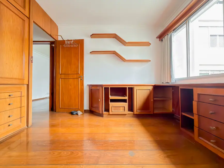 Foto 7 de Apartamento com 3 quartos à venda, 209m2 em Higienópolis, São Paulo - SP
