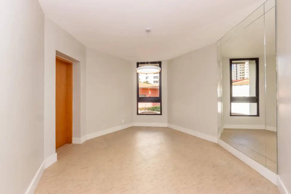 Foto 9 de Apartamento com 4 quartos para alugar, 198m2 em Indianópolis, São Paulo - SP