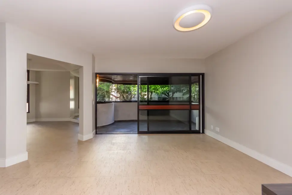 Foto 4 de Apartamento com 4 quartos para alugar, 198m2 em Indianópolis, São Paulo - SP