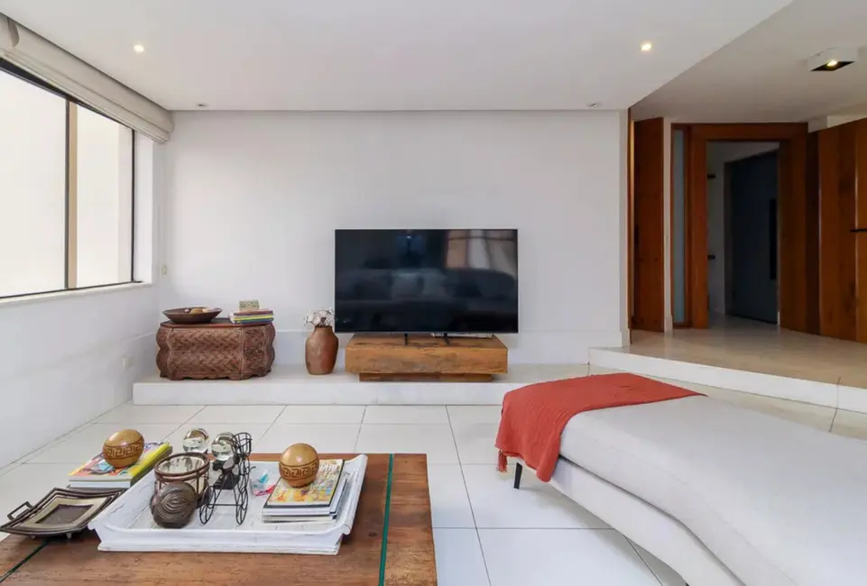 Foto 2 de Apartamento com 4 quartos à venda, 303m2 em Campo Belo, São Paulo - SP